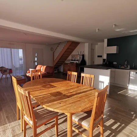 Aux Portes De Chausey Ferienhaus